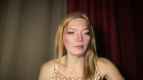 Mika online show from 02-08-26, 10:29