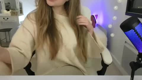 ImKeira online show from 01-15-25, 07:34