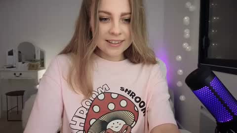 ImKeira online show from 02-03-25, 07:42