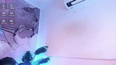 Leana online show from 02-10-25, 10:51