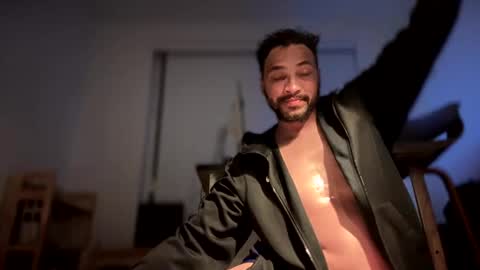 imlightskn online show from 09-25-25, 10:08