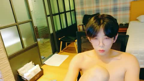 Snapshot of imlowerlife chatting on 09-26-25, 03:38 imlowerlife online show from 09-26-25, 03:38