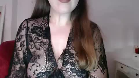 Snapshot of immouss chatting on 12-11-24, 09:12 Pola online show from 12-11-24, 09:12