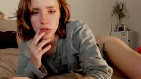 my name Imo  Fansly  online show from 12-21-25, 03:46