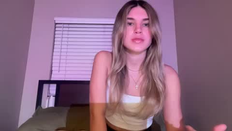 Snapshot of imrubyy chatting on 01-08-25, 03:08 RUBYY 3 online show from 01-08-25, 03:08