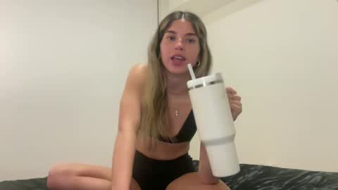 Snapshot of imrubyy chatting on 02-27-25, 04:09 RUBYY 3 online show from 02-27-25, 04:09