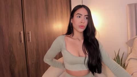 sarah online show from 10-23-25, 10:41