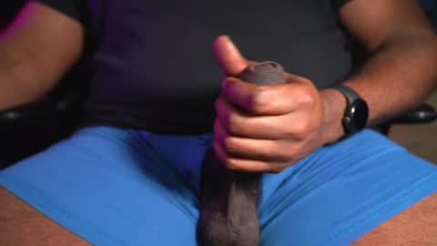 Inches online show from 12-22-24, 10:58