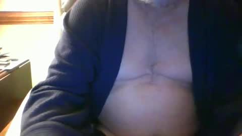 Inchpinch online show from 12-23-25, 02:53