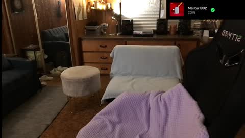 Carter online show from 12-25-24, 06:52