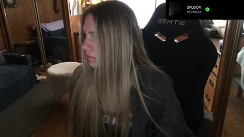 Carter online show from 12-31-24, 07:40