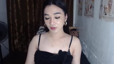 indestructabletrixie online show from 01-04-25, 11:11