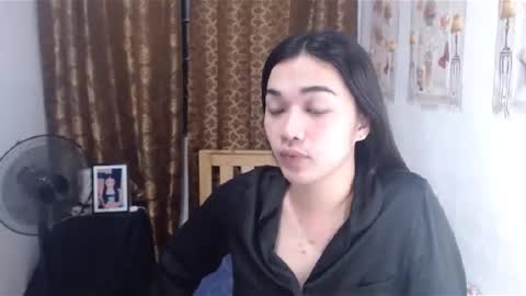 indestructabletrixie online show from 01-22-25, 08:59