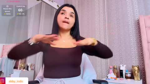 Indi Catalina online show from 02-13-25, 12:21