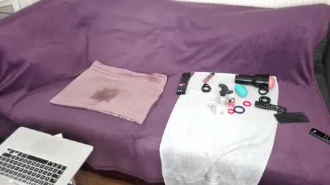 Snapshot of indian_exhibitionist chatting on 10-25-25, 12:18 indian_exhibitionist online show from 10-25-25, 12:18