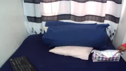 Snapshot of indian_firexx chatting on 09-10-25, 06:46 Tanya online show from 09-10-25, 06:46