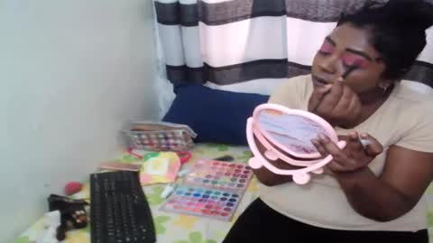 Snapshot of indian_firexx chatting on 09-18-25, 05:42 Tanya online show from 09-18-25, 05:42