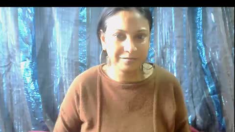 indian_spice_girl online show from 12-18-25, 07:03