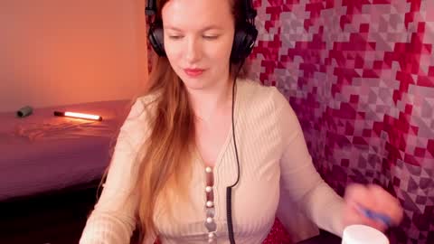 Snapshot of indian_summer_ chatting on 01-16-25, 10:21 Melissa No Baby or bb sexy etc... online show from 01-16-25, 10:21