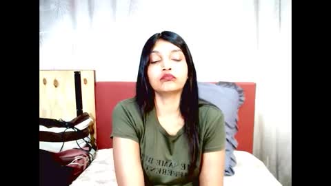 indianalisha online show from 11-24-25, 11:04