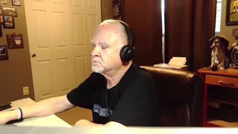 Papa online show from 11-09-25, 02:15