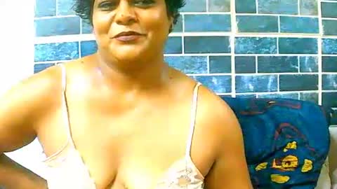 indiancherrypie online show from 12-13-24, 01:33