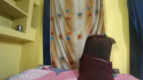 Snapshot of indiancumking chatting on 12-09-24, 01:34 inindiancumking online show from 12-09-24, 01:34