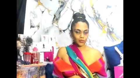 Lia online show from 04-12-26, 05:40