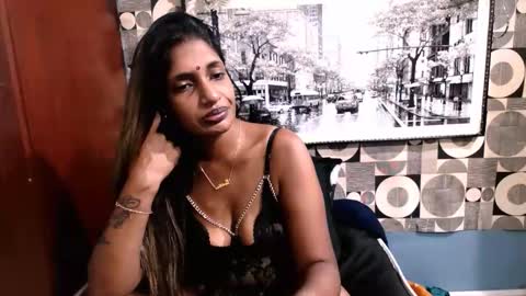 indianhoneyx online show from 03-11-26, 07:31