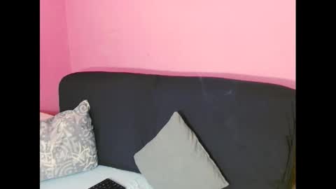 Snapshot of indiankiara2_a chatting on 02-21-25, 11:22 Sammy online show from 02-21-25, 11:22