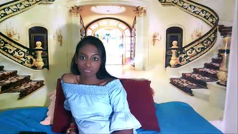 Leah online show from 12-10-24, 11:08