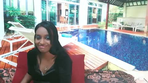 Leah online show from 12-13-24, 05:32