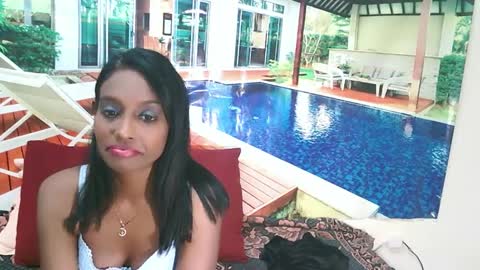 Leah online show from 12-13-24, 11:17