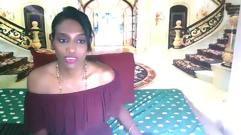 Leah online show from 12-28-24, 01:29