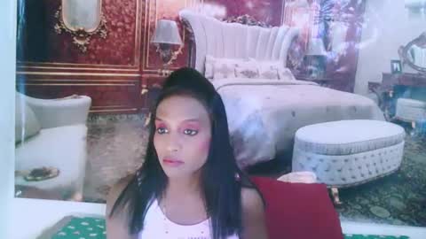 Leah online show from 12-29-24, 05:44