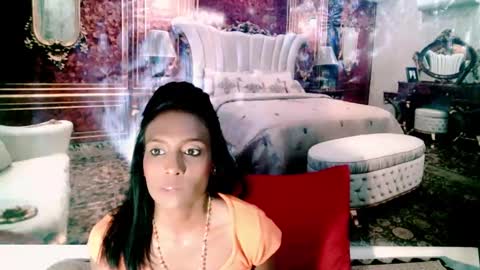 Leah online show from 01-03-25, 04:33