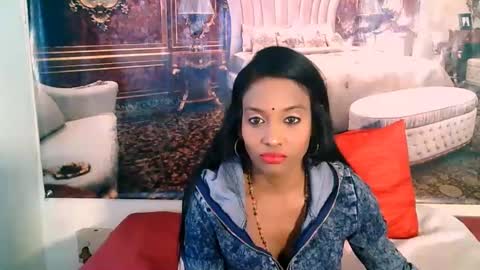 Leah online show from 10-13-25, 06:46