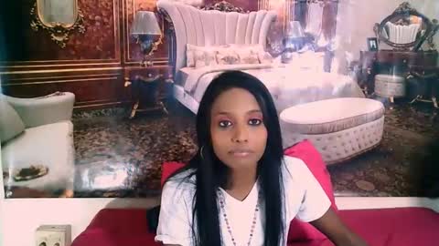 Leah online show from 10-27-25, 05:33