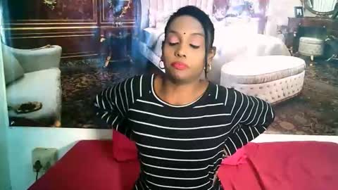 Leah online show from 10-29-25, 05:31