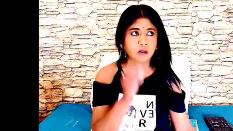 Mika online show from 11-12-25, 06:41