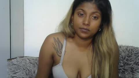 Snapshot of indianqtpie6 chatting on 12-04-25, 06:38 indianqtpie6 online show from 12-04-25, 06:38
