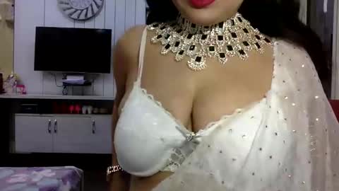 Radha online show from 11-17-25, 05:30