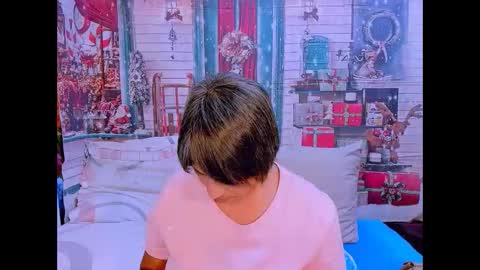 Snapshot of indianroxy27 chatting on 12-01-25, 05:18 indianroxy27 online show from 12-01-25, 05:18