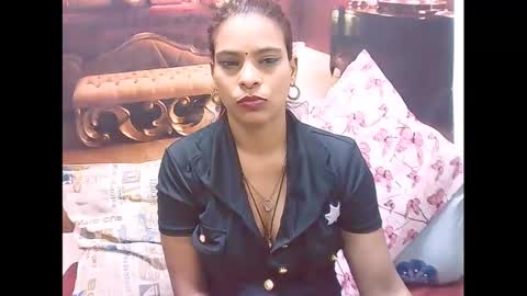 indiansexyass4u2luv online show from 01-14-25, 08:48
