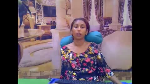 indiansexybutt4u2luv online show from 02-01-26, 07:07