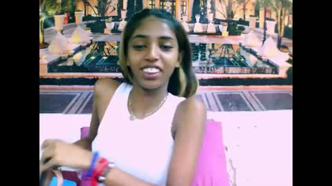 Snapshot of indiansexyslender4u2luv chatting on 01-03-25, 05:39 indiansexyslender4u2luv online show from 01-03-25, 05:39