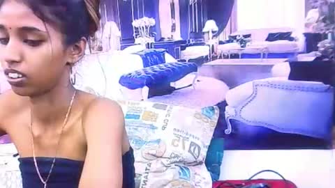 indiansexyslender4u2luv online show from 11-21-25, 05:17