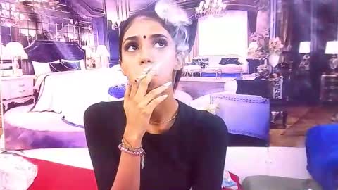 indiansexyslender4u2luv online show from 12-02-25, 05:24