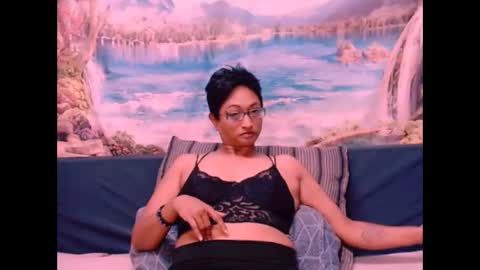 Snapshot of indianspicy69 chatting on 12-15-24, 06:04 Shreya online show from 12-15-24, 06:04