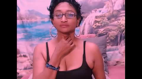 Snapshot of indianspicy69 chatting on 02-03-25, 07:10 Shreya online show from 02-03-25, 07:10